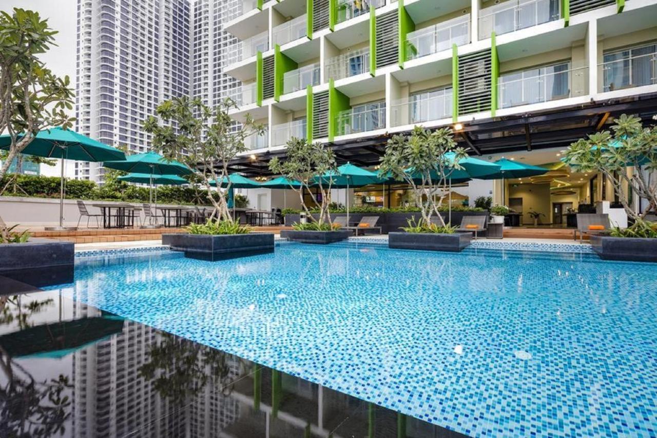Atlantica Balcony Ocean View Serviced Apartment Нячанг Екстер'єр фото